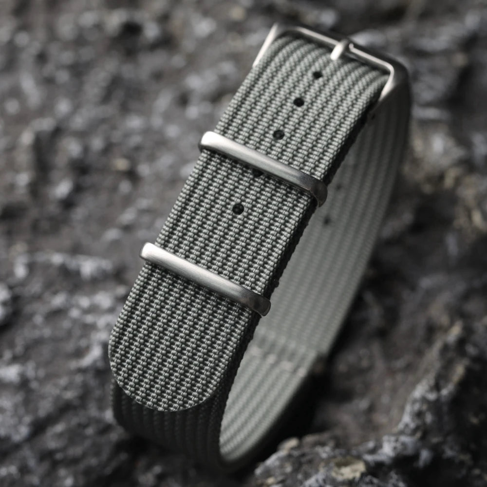 Horlo Ribbed Nylon NATO Strap – Grey | 18mm, 20mm & 22mm